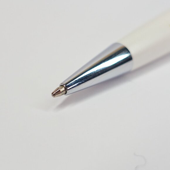 Cross Beverly / Pearlescent White Lacquer / Chrome Ballpoint Pen / Gift Pen - Picture 4 of 7